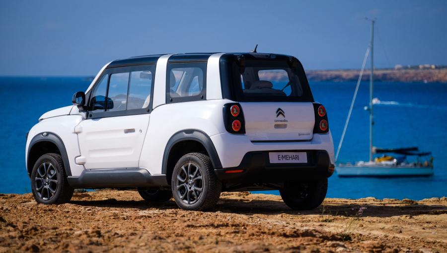  Citroen E-Mehari 2018 года  (фото 21 из 26)